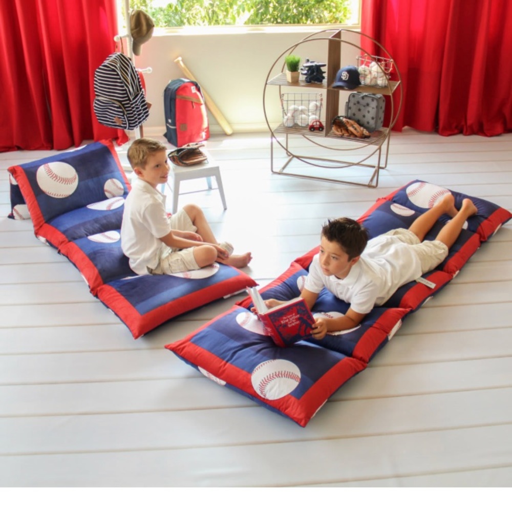 Baseball lounge mat